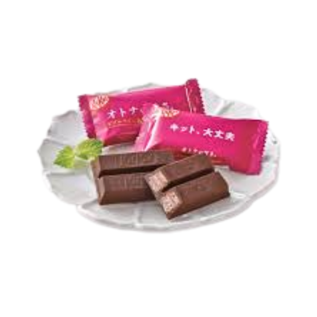 KitKat – Adult Sweetness Double Berry & Nuts
